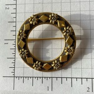 Vintage Freirich Brooch